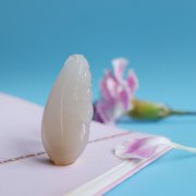 顶尖和田玉的手感是什么样的？这四种缺一不可